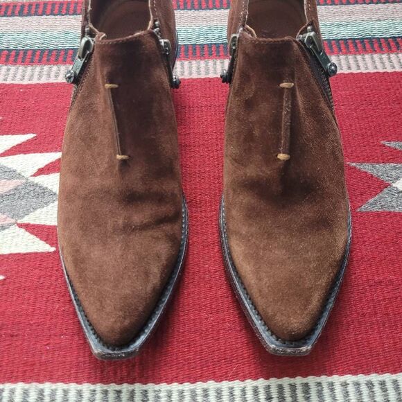 Frye Sacha Shootie Size 7‎ Chocolate Brown Suede Moto Ankle Bootie Boho Cowgirl - Picture 3 of 8